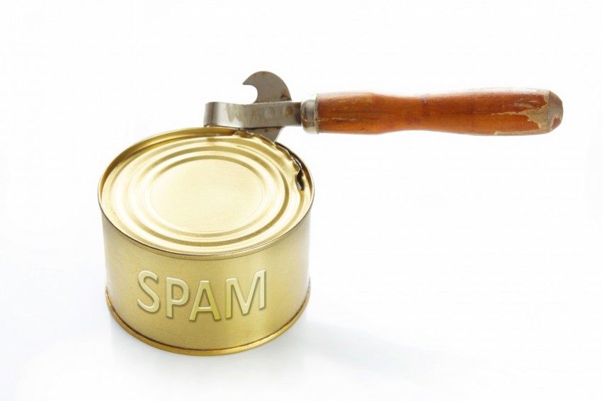 INTERNET CAFE – SPAM’S ON THE MENU AGAIN!